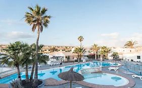 Lovely Apartment Near The Beach With Pool & Wifi